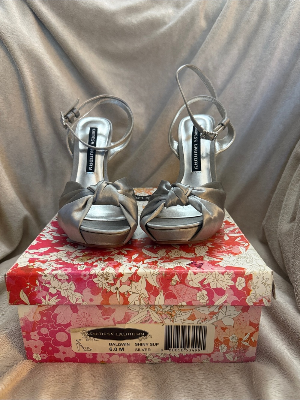 Chinese Laundry Silver Satin Knotted Platform Heels